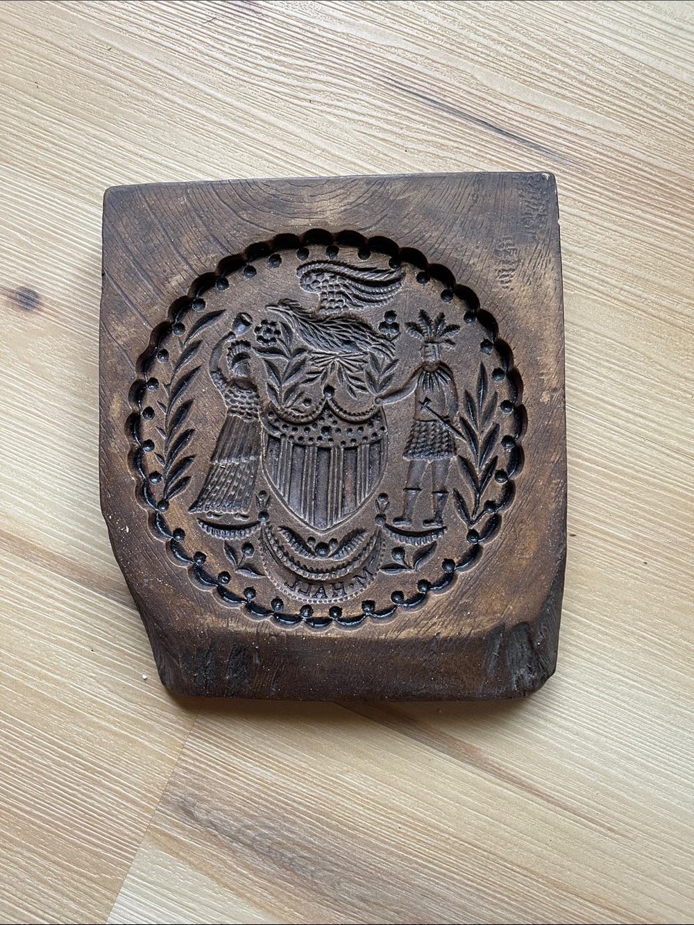 Plaque ceramic pie stamp Cookie / Butter Stamp - Dark Brown wall deco
